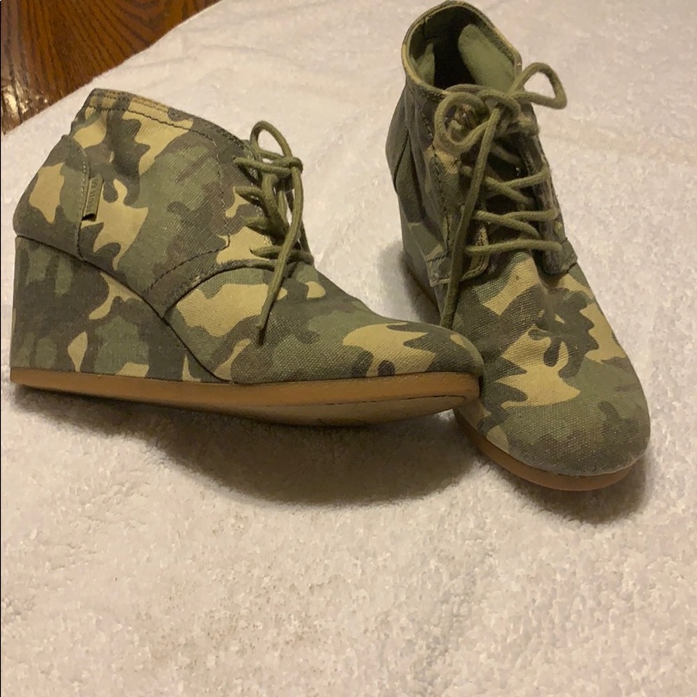 Shoe boot